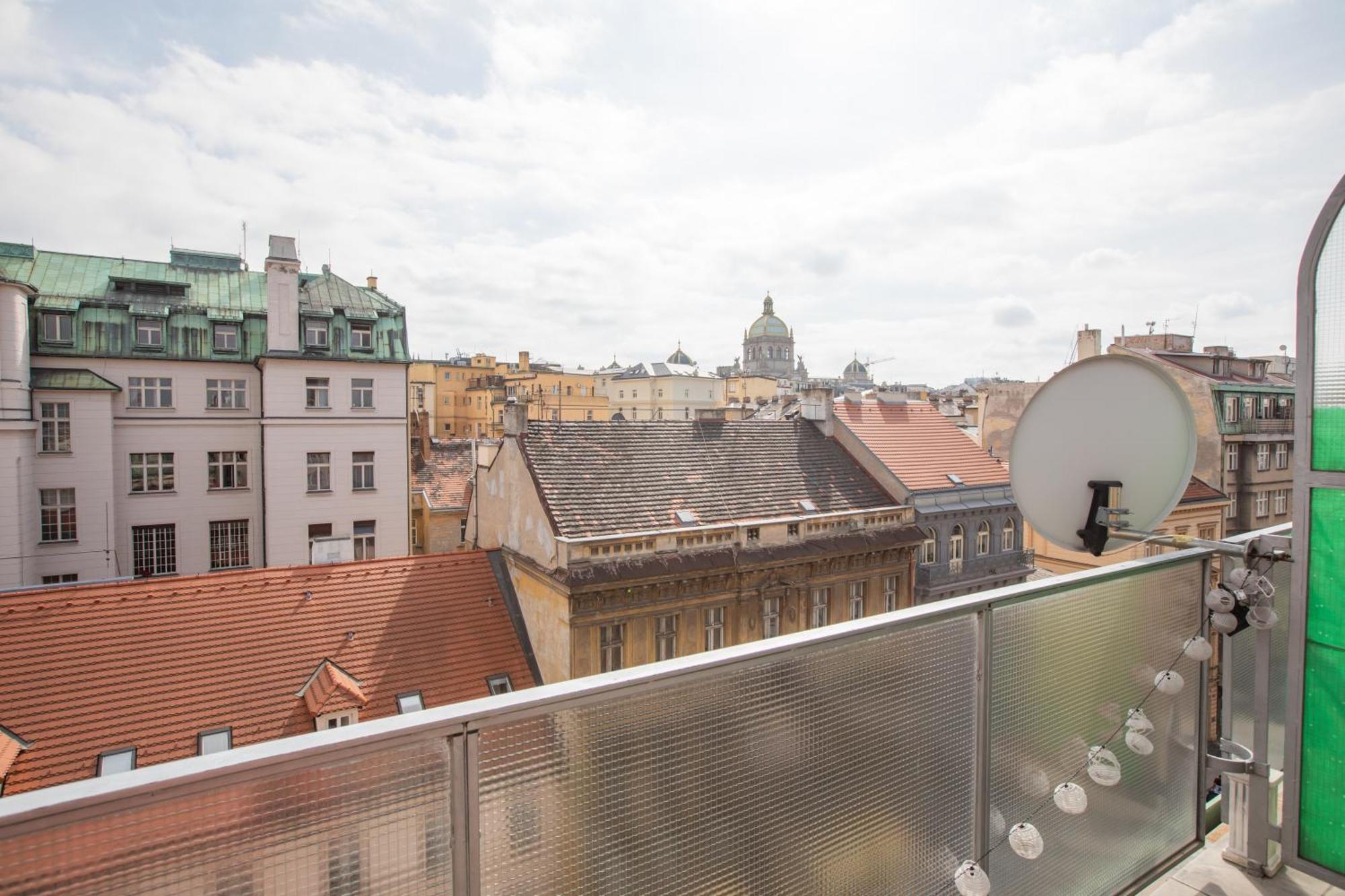 Jt'S Apartments Opletalova Str. プラハ エクステリア 写真